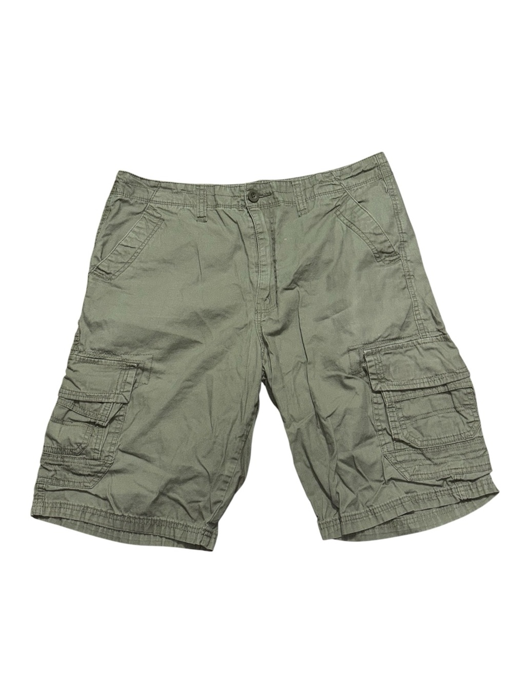 green cargo shorts